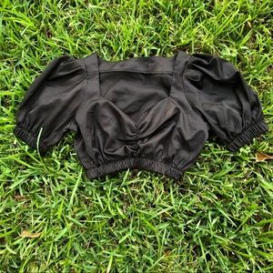 VTG 90s Black Puff-Sleeve Crop Top! 🦇